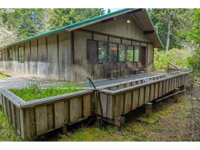 57490 RANDOLPH Rd, Bandon, OR 97411