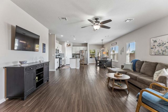 124 Moravia RD, Georgetown, TX 78626