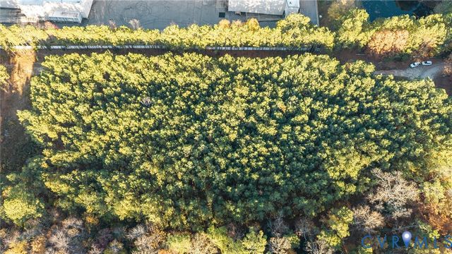 12216 Rock Hill Rd, Chester, VA 23831