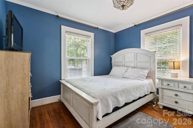 2224 Dundeen Street, Charlotte, NC 28216