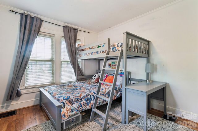2224 Dundeen Street, Charlotte, NC 28216