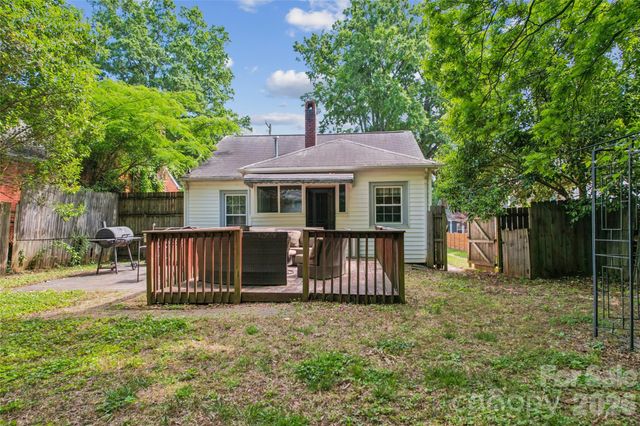 2224 Dundeen Street, Charlotte, NC 28216