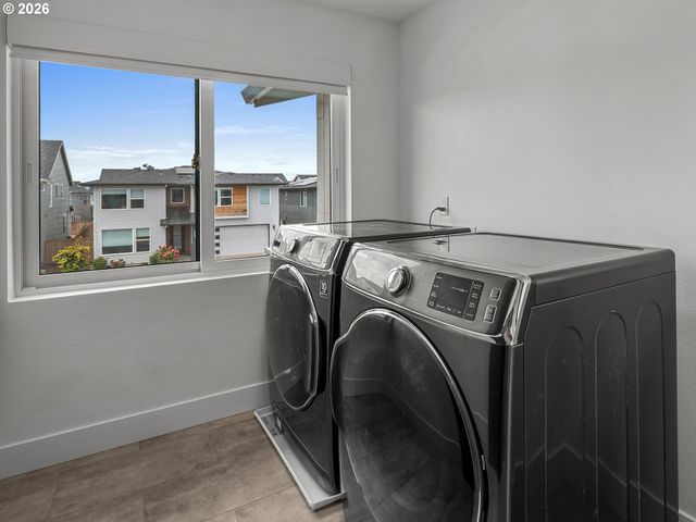 3972 Se 76TH Ave, Hillsboro, OR 97123