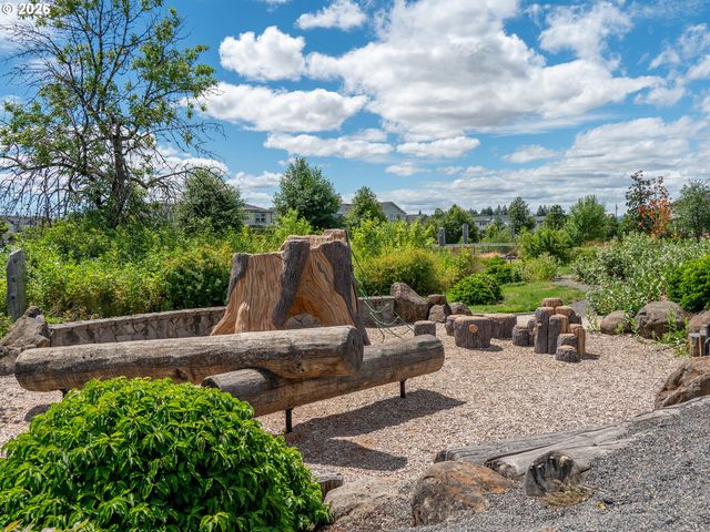 3972 Se 76TH Ave, Hillsboro, OR 97123