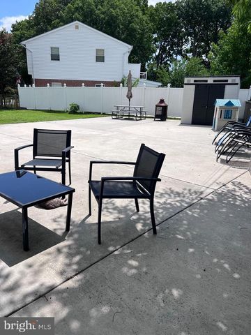 3703 HOLLY GROVE RD, Middle River, MD 21220