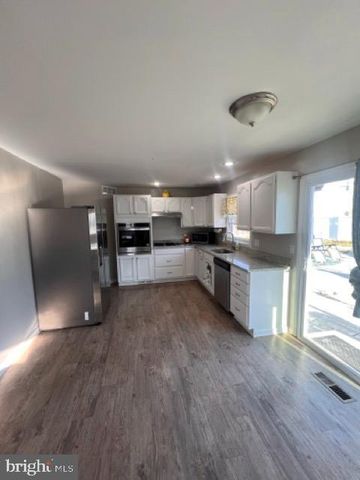 3703 HOLLY GROVE RD, Middle River, MD 21220