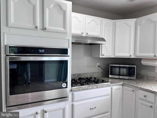 3703 HOLLY GROVE RD, Middle River, MD 21220