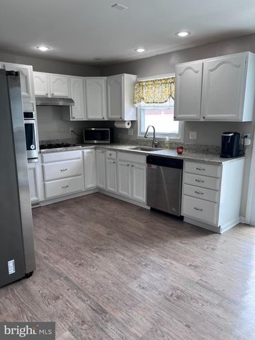 3703 HOLLY GROVE RD, Middle River, MD 21220