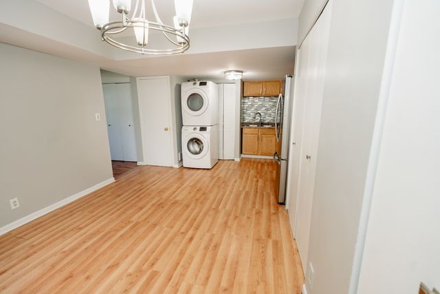 10W Fernwood Drive, Bolingbrook, IL 60440