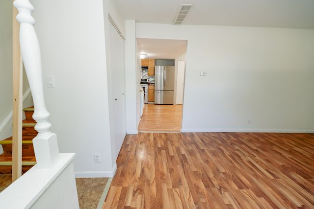 10W Fernwood Drive, Bolingbrook, IL 60440