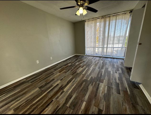 6329 Walraven Circle, Fort Worth, TX 76133