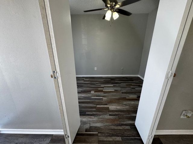 6329 Walraven Circle, Fort Worth, TX 76133