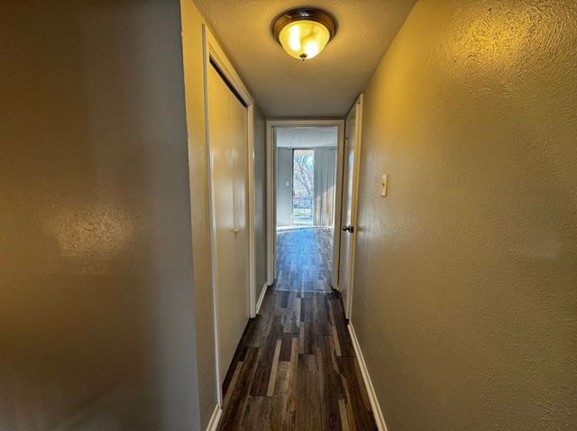 6329 Walraven Circle, Fort Worth, TX 76133