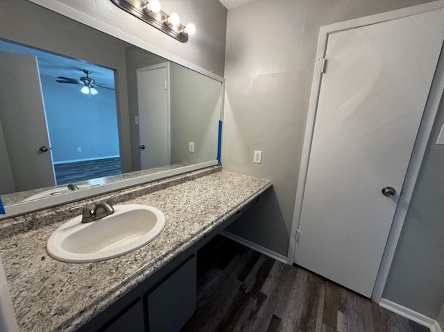 6329 Walraven Circle, Fort Worth, TX 76133