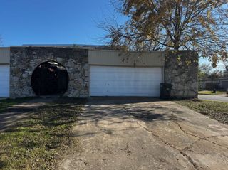 6329 Walraven Circle, Fort Worth, TX 76133