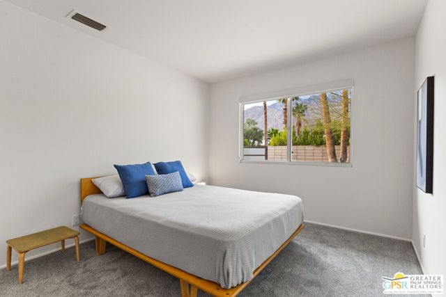 530 N Calle Rolph, Palm Springs, CA 92262