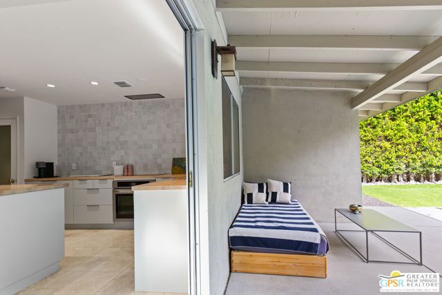 530 N Calle Rolph, Palm Springs, CA 92262