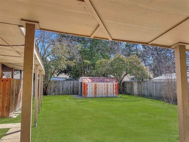 812 Monique, Cedar Hill, TX 75104