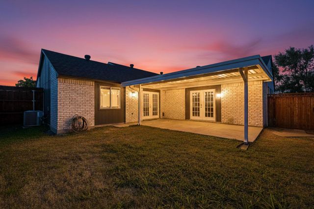1606 Rahall Street, Garland, TX 75040