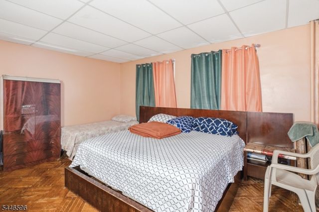 233 Meeker Ave, Newark City, NJ 07112