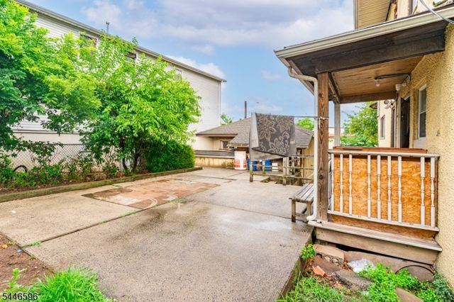 233 Meeker Ave, Newark City, NJ 07112