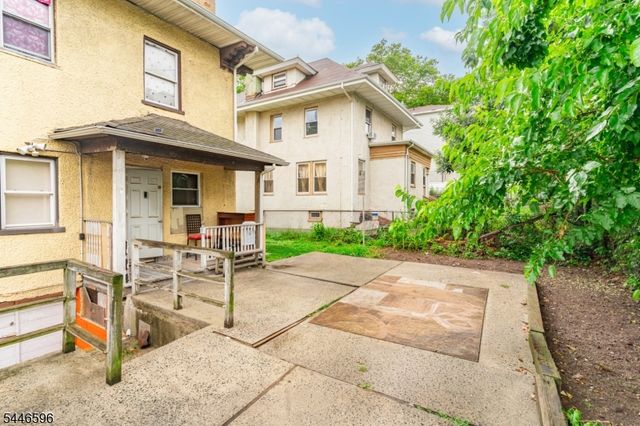 233 Meeker Ave, Newark City, NJ 07112