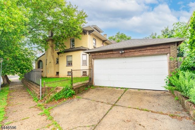 233 Meeker Ave, Newark City, NJ 07112