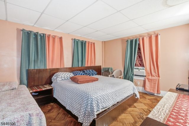 233 Meeker Ave, Newark City, NJ 07112