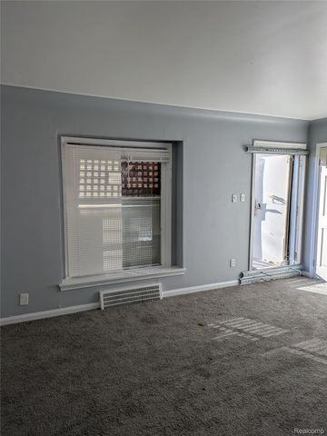 5900 Cadieux Road, Detroit, MI 48224