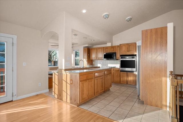 716 N 8th St, Cheney, WA 99004