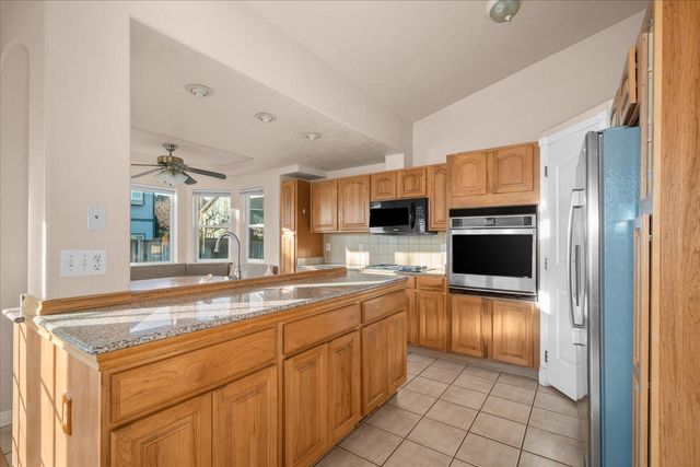 716 N 8th St, Cheney, WA 99004