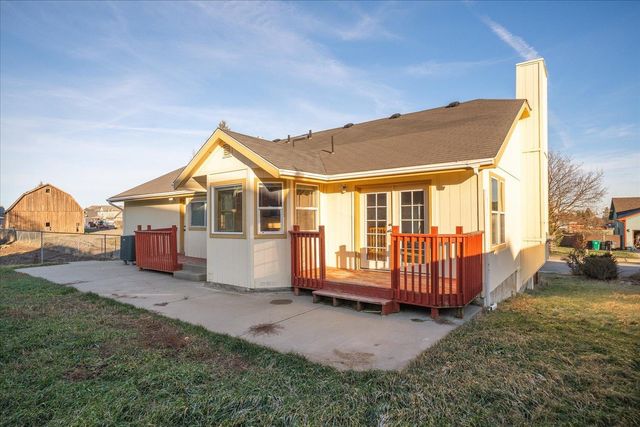 716 N 8th St, Cheney, WA 99004