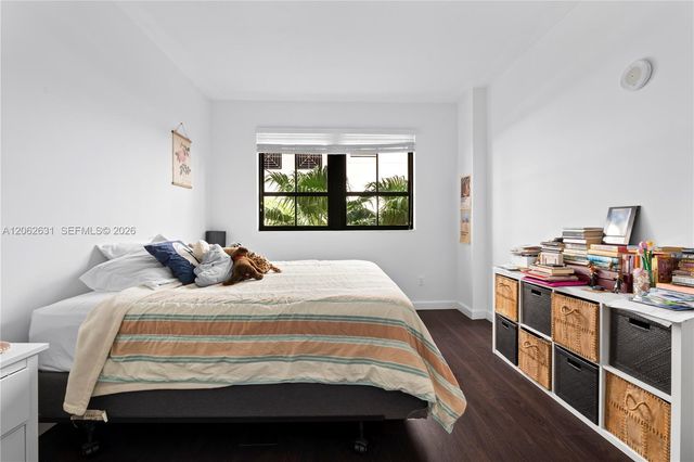 8395 SW 73rd Ave 115, Miami, FL 33143