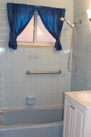2006 Sherwood Lane, Pueblo, CO 81005