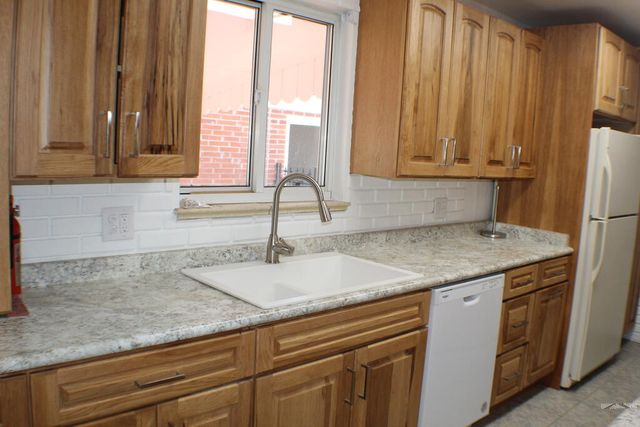 2006 Sherwood Lane, Pueblo, CO 81005