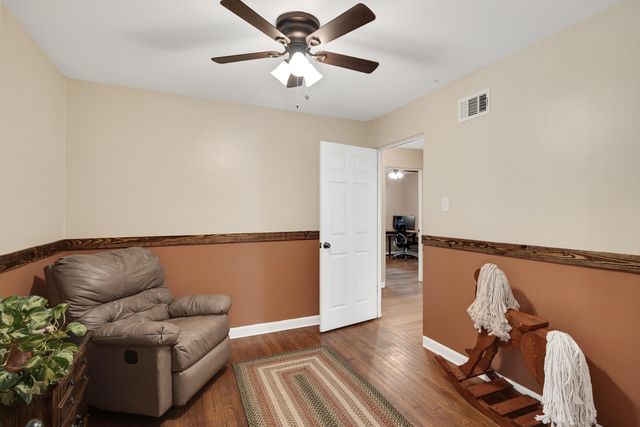 1130 WILMORE RD, Memphis, TN 38117