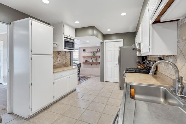 1130 WILMORE RD, Memphis, TN 38117