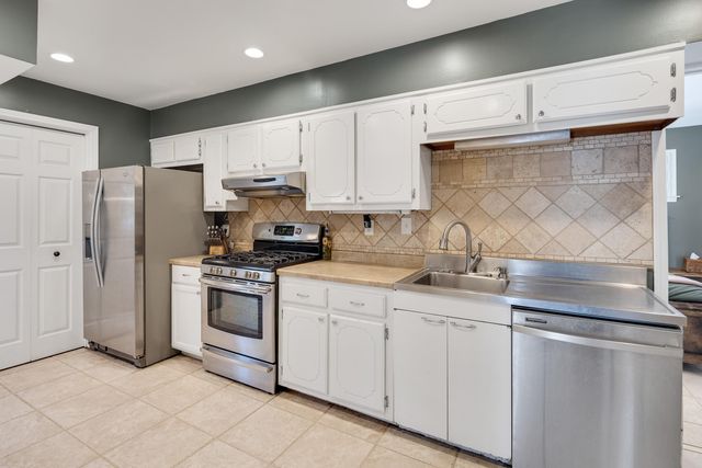 1130 WILMORE RD, Memphis, TN 38117