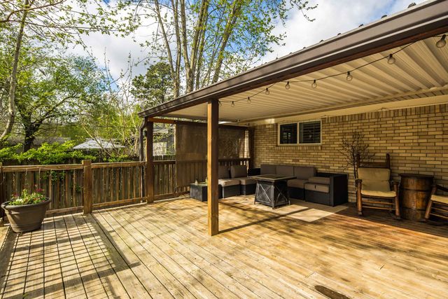 1130 WILMORE RD, Memphis, TN 38117