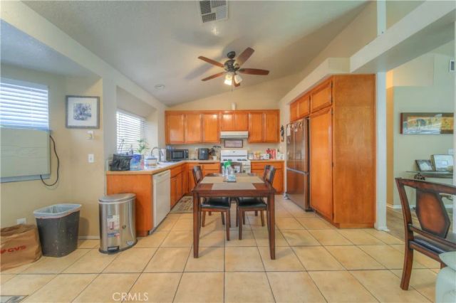 2519 Pleasant Colony, Perris, CA 92571