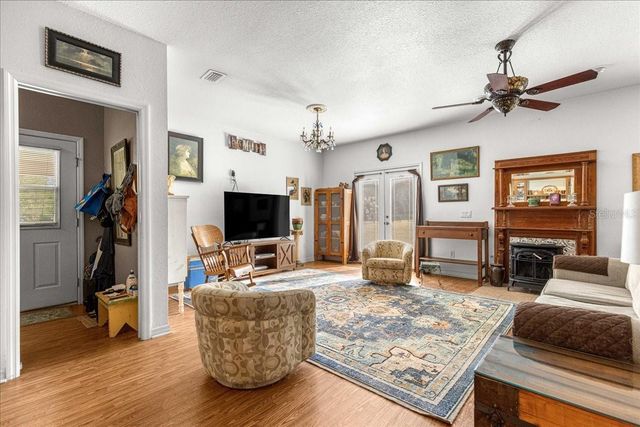 6025 NE 19TH COURT, Ocala, FL 34479