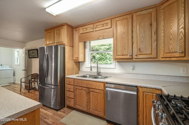 90 Copperhill Church Lane, Warne, NC 28909