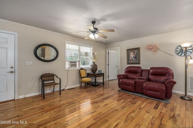 90 Copperhill Church Lane, Warne, NC 28909