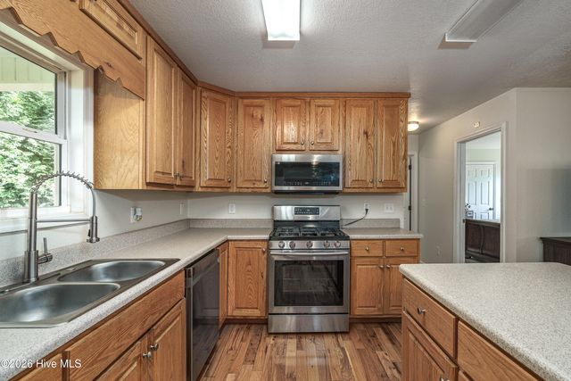 90 Copperhill Church Lane, Warne, NC 28909