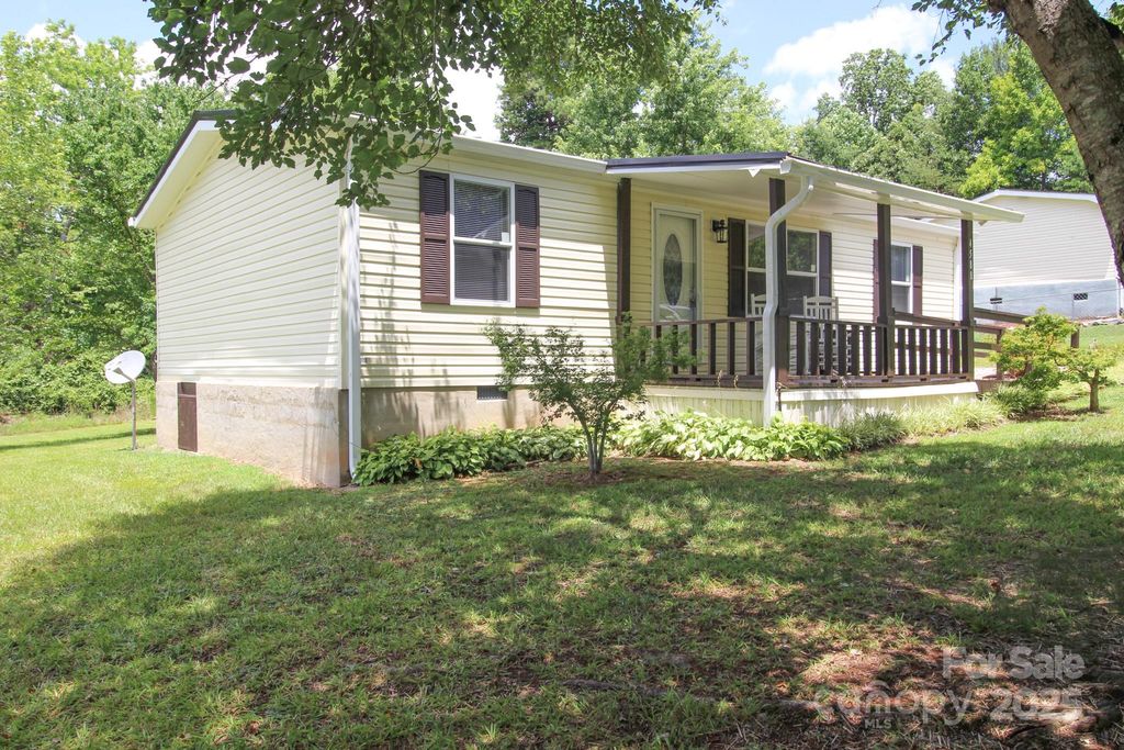 4588 Homestead Drive, Morganton, NC 28655