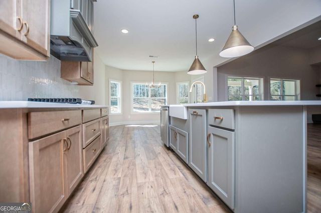 113 Red Oak Lane, Carrollton, GA 30116