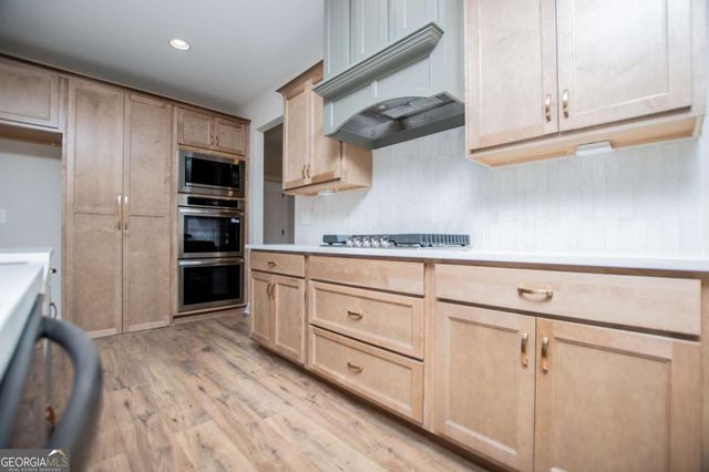 113 Red Oak Lane, Carrollton, GA 30116