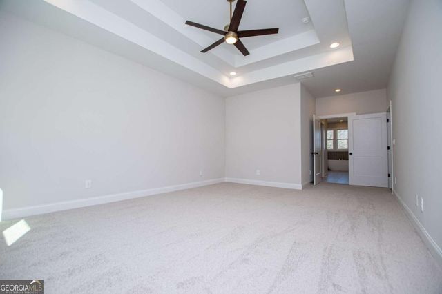 113 Red Oak Lane, Carrollton, GA 30116