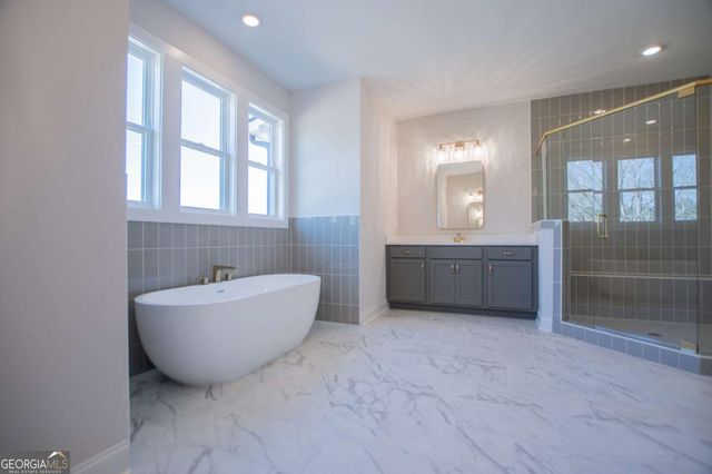 113 Red Oak Lane, Carrollton, GA 30116