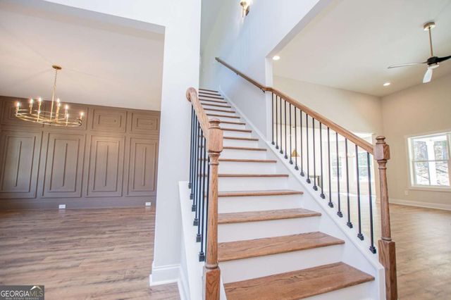 113 Red Oak Lane, Carrollton, GA 30116